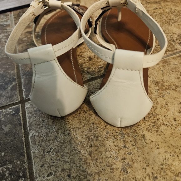 Tory Burch Phoebe Snakeskin Thong Sandals Rare - Picture 15 of 16